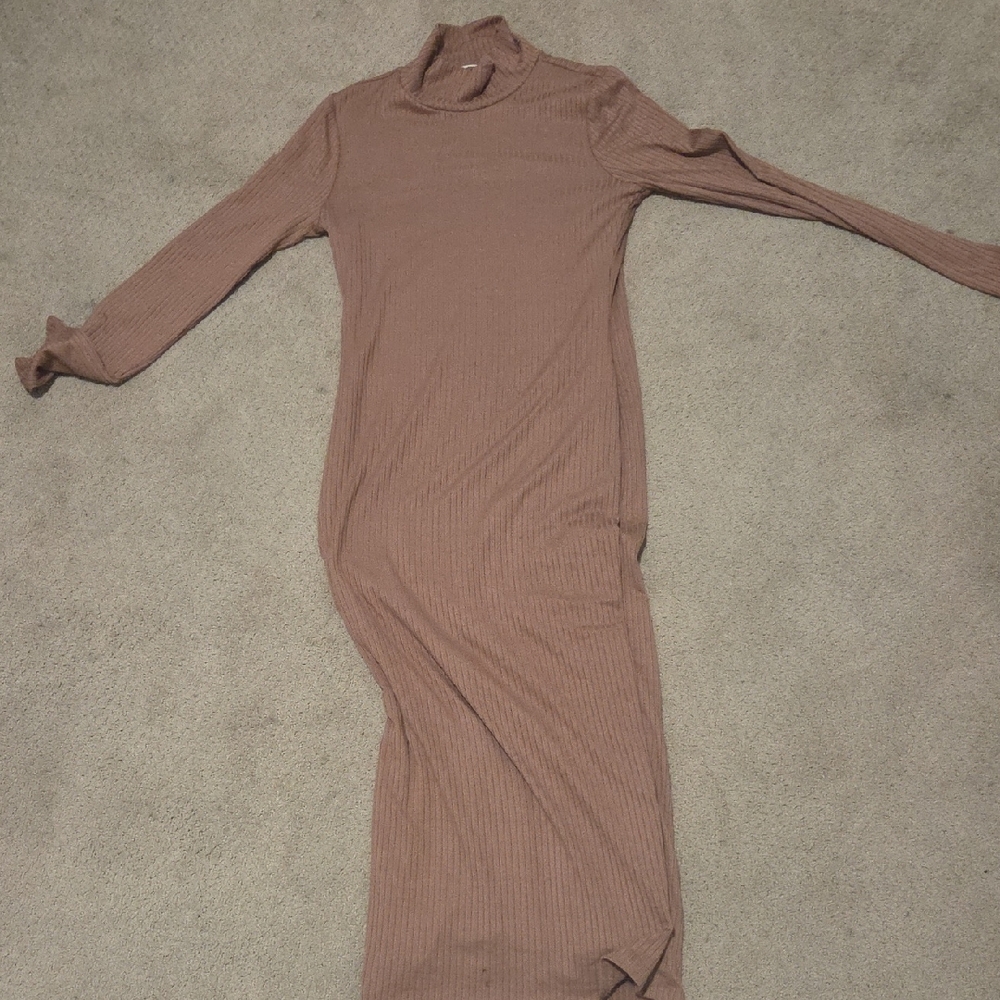 Size 6 Ribbed Heart & Hips Dress